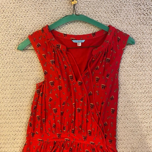 Leifnotes red dress great condition no flaws or staining size small - Picture 3 of 3